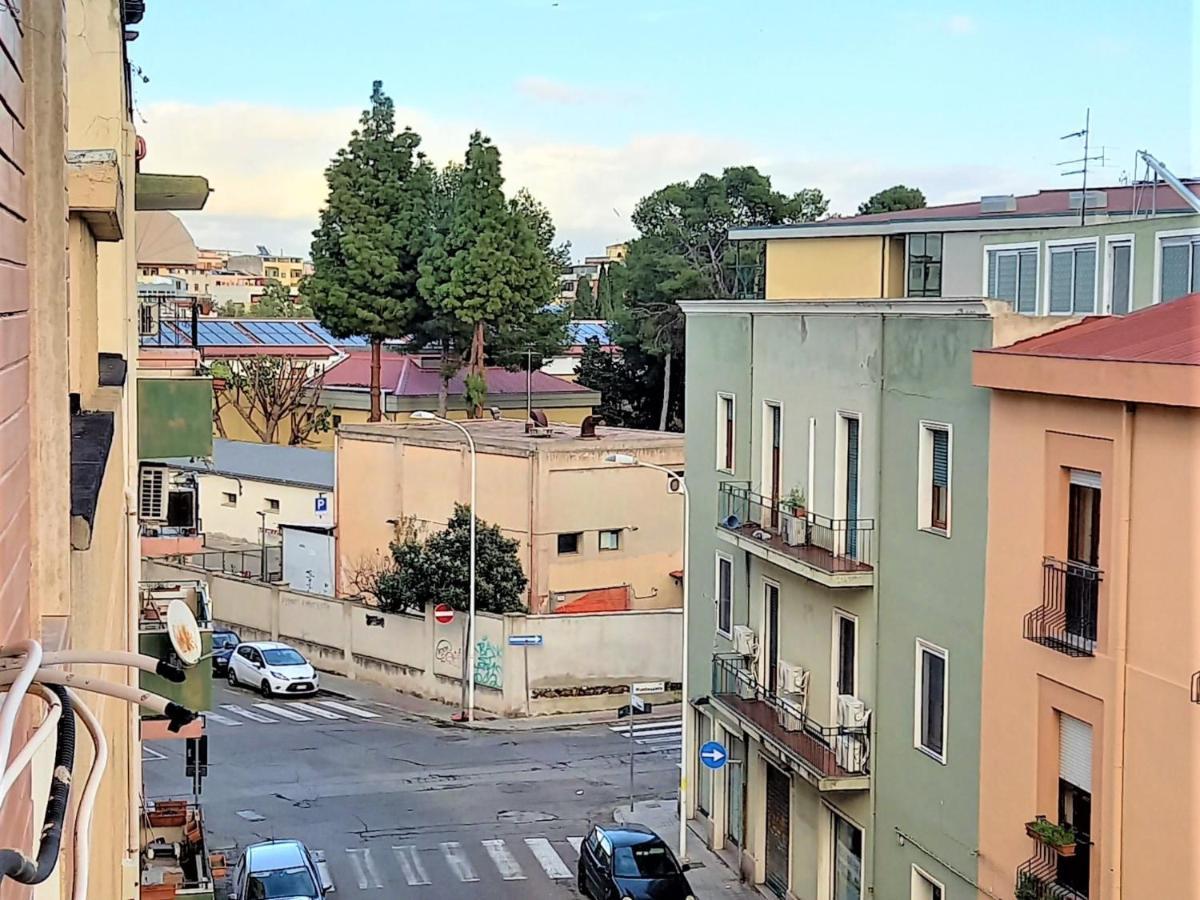 Monfalcone City Room Rental Apartment Cagliari Bagian luar foto
