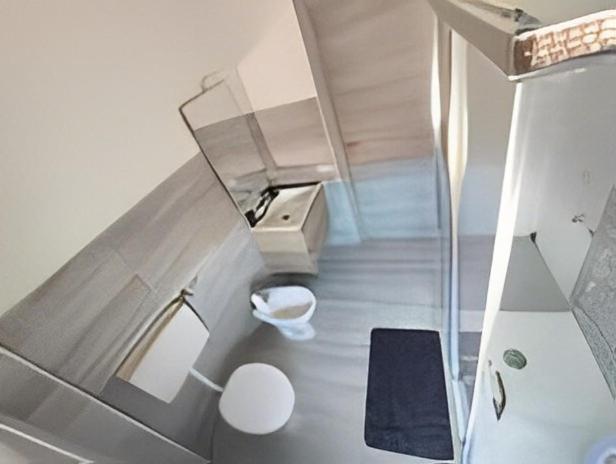 Monfalcone City Room Rental Apartment Cagliari Bagian luar foto