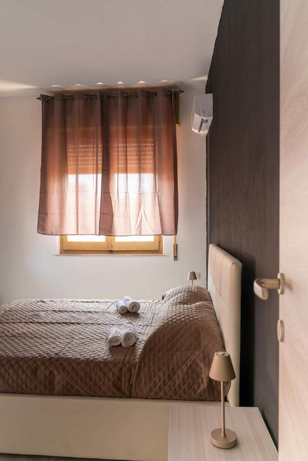 Monfalcone City Room Rental Apartment Cagliari Bagian luar foto